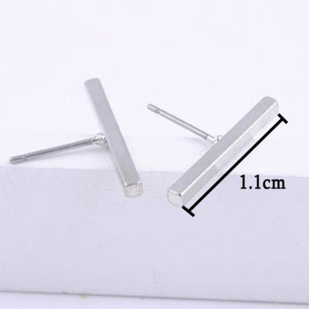 Silver toned alloy simple t bar earrings - Picture 2 of 3